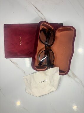 Gucci Tortoiseshell Square Sunglasses with Burgundy Case
